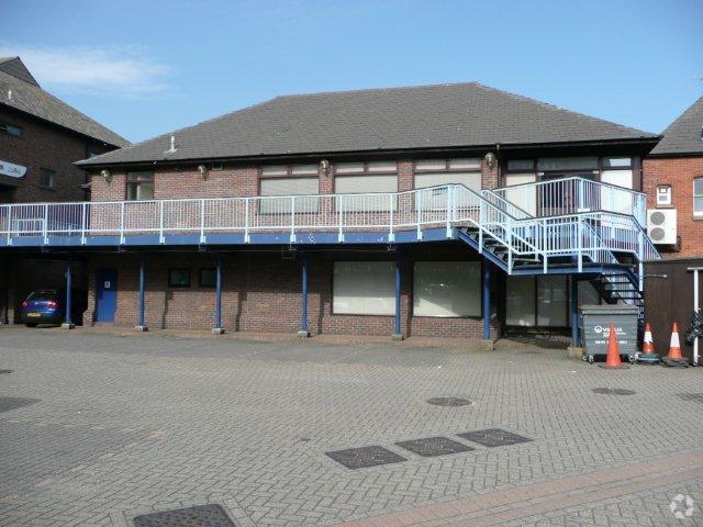 Medway St, Chatham for sale - Primary Photo - Image 1 of 1