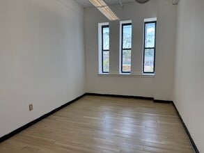 70 Outwater Ln, Garfield, NJ for lease Interior Photo- Image 2 of 6