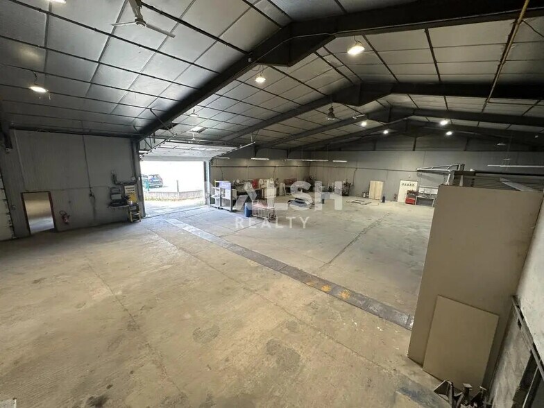 Flex in Givors for sale - Interior Photo - Image 1 of 13