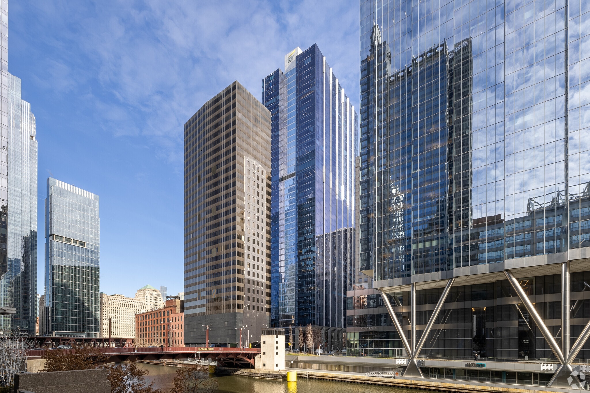 155 N Wacker Dr, Chicago, IL 60606 - 155 North Wacker Servcorp LoopNet