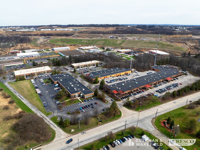 9555 Rockside Rd, Valley View, OH for sale - Primary Photo - Image 1 of 1