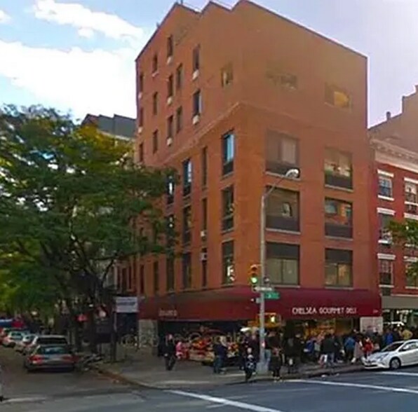 270 w 25th st