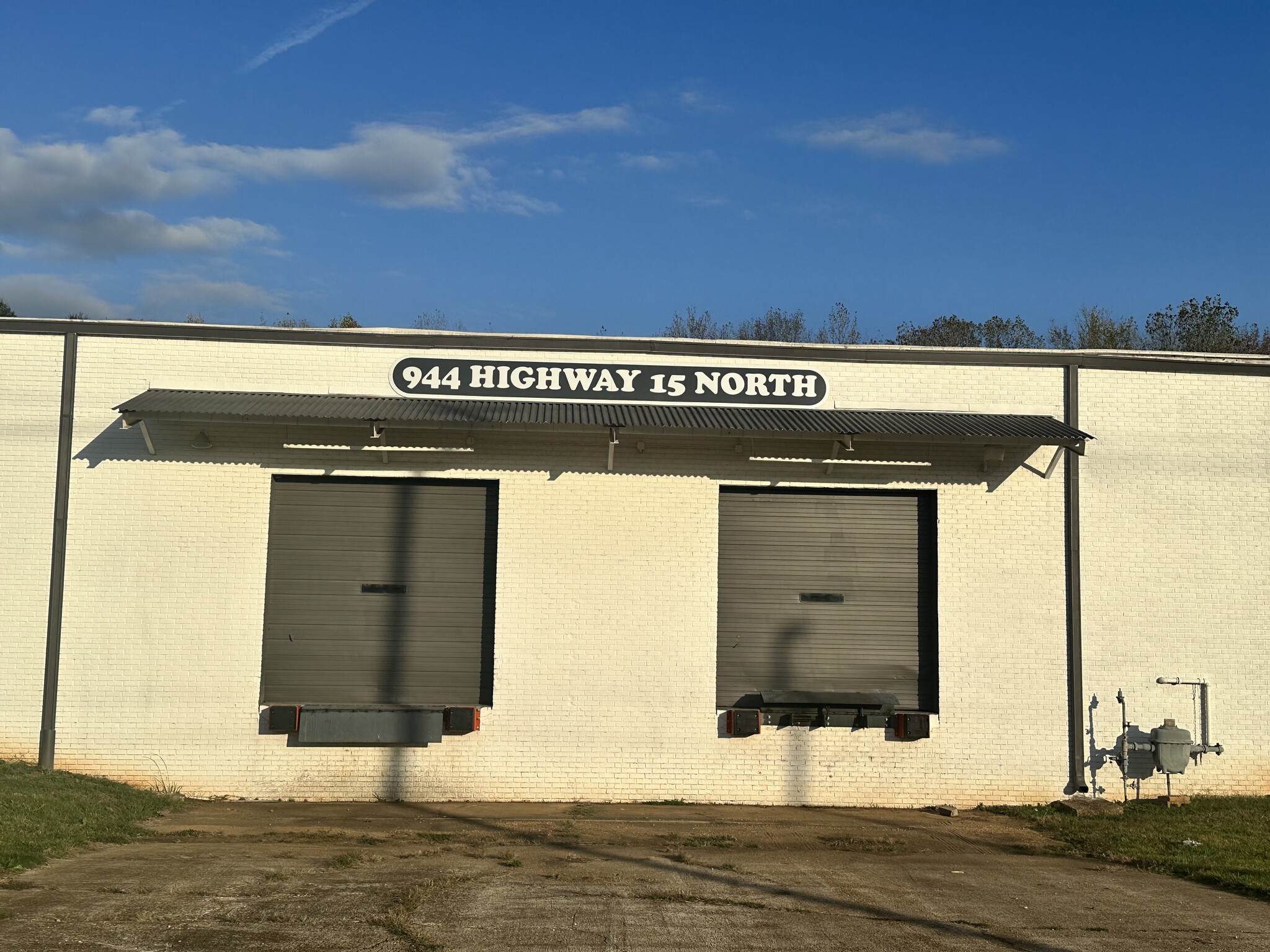 944 Highway 15 N, New Albany, MS for lease Building Photo- Image 1 of 12