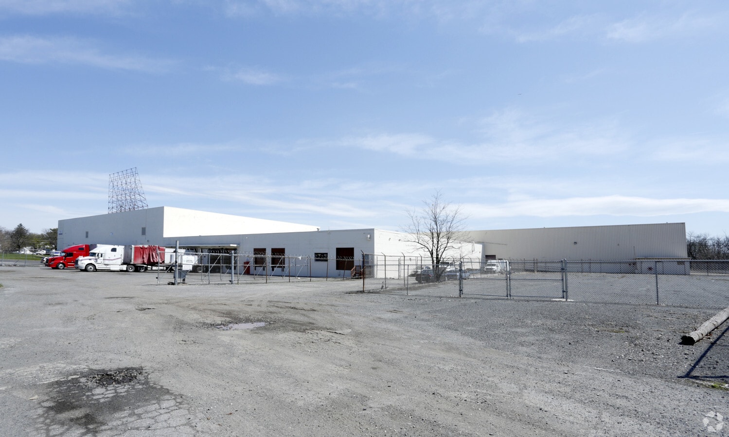 313 Regina Ave, Rahway, NJ 07065