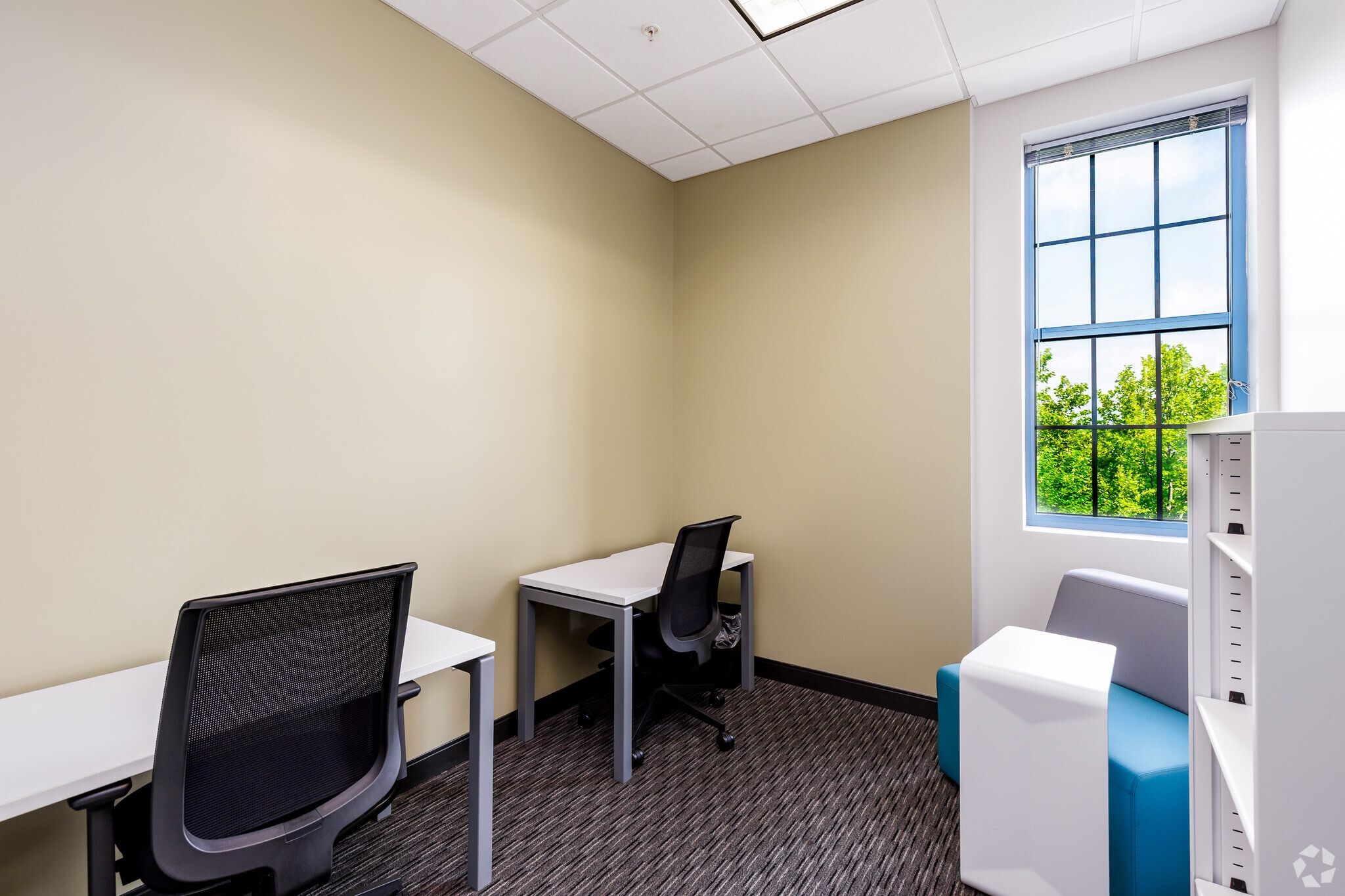 4410 E Claiborne Sq, Hampton, VA for lease Interior Photo- Image 1 of 2