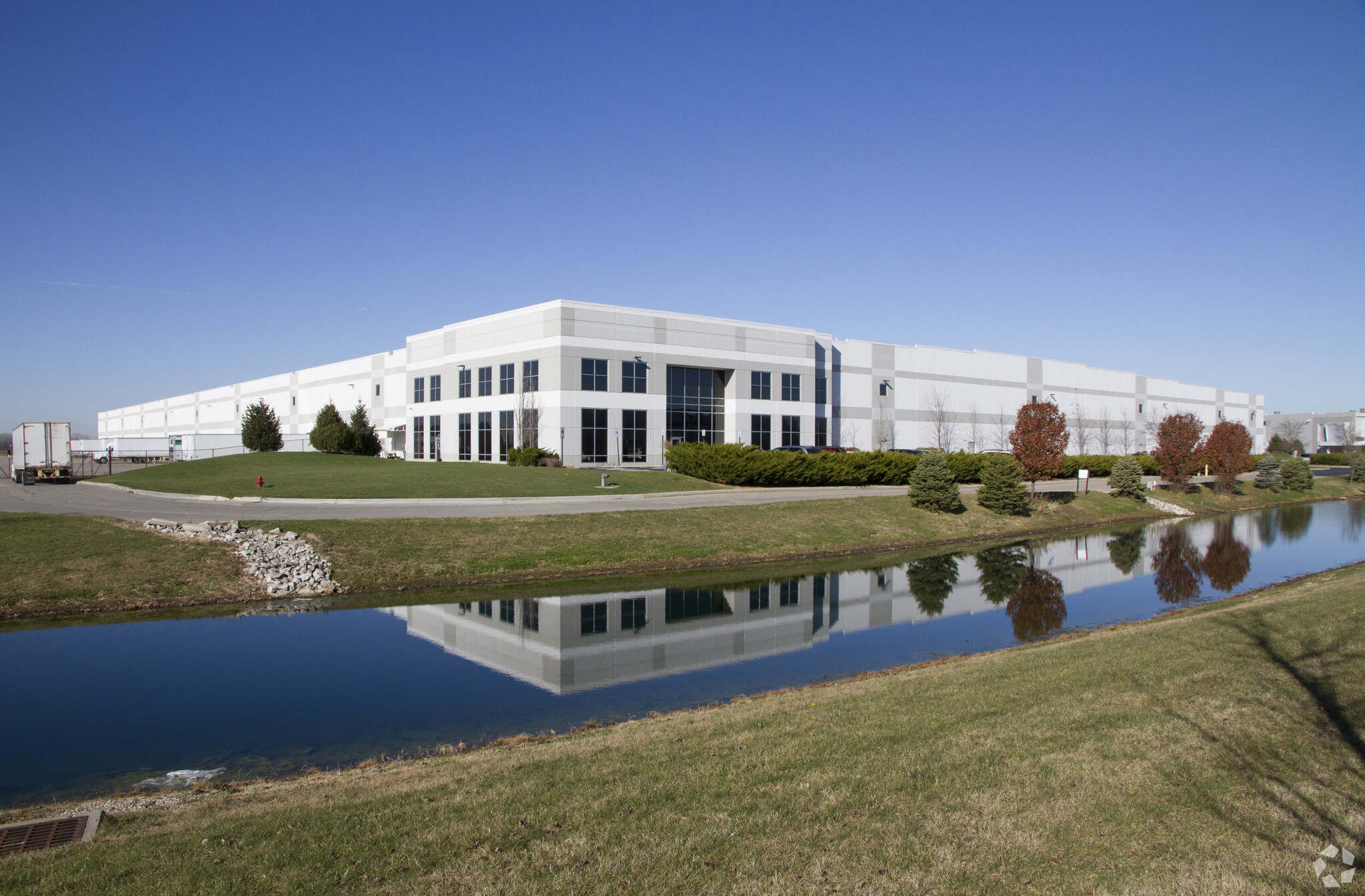 9301 Intermodal Ct, Columbus, OH for sale Primary Photo- Image 1 of 1