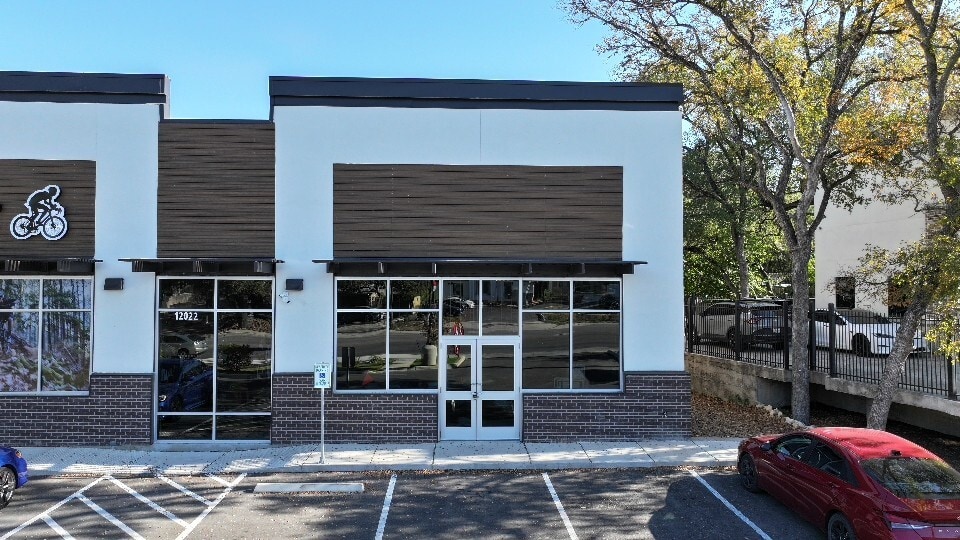 12022 Huebner Rd, San Antonio, TX for lease Primary Photo- Image 1 of 13