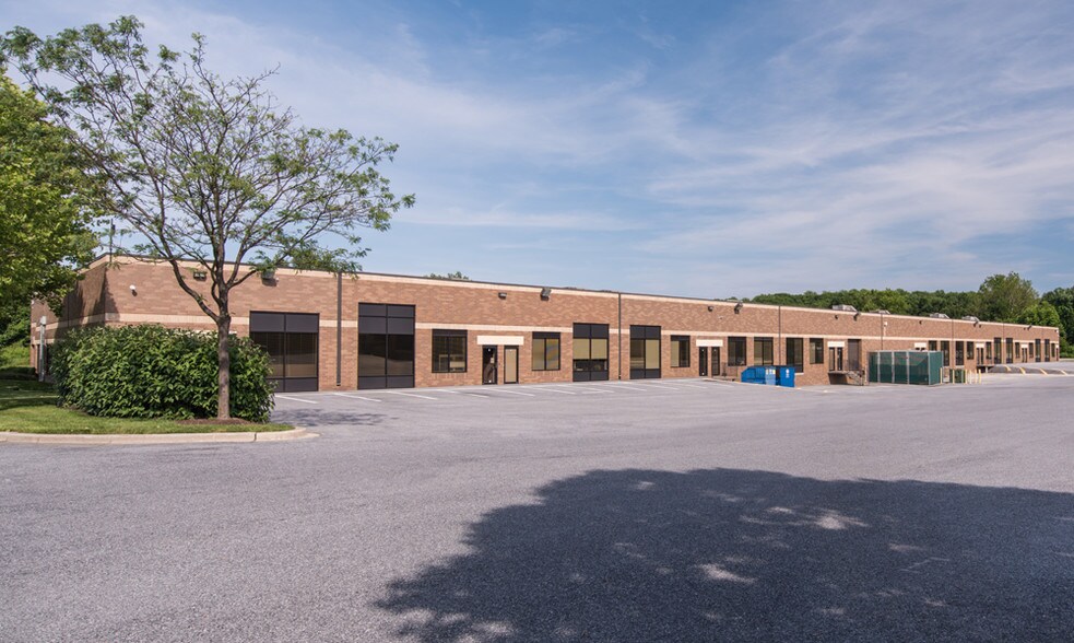 521 Progress Dr, Linthicum, MD for sale - Building Photo - Image 1 of 1