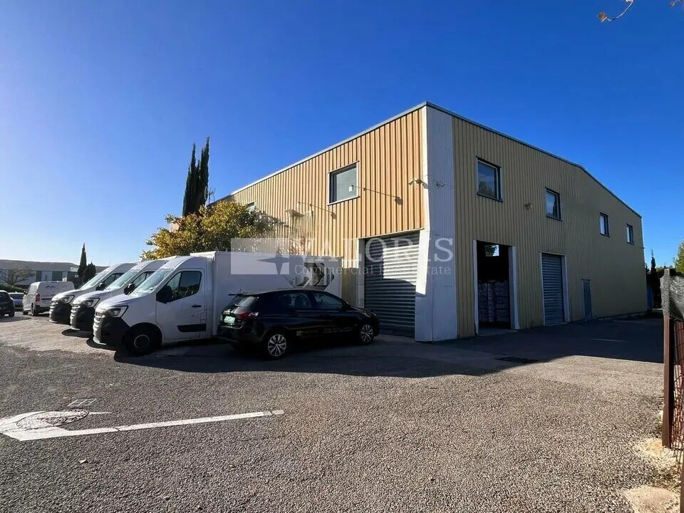 Flex in Velaux for lease Building Photo- Image 1 of 13