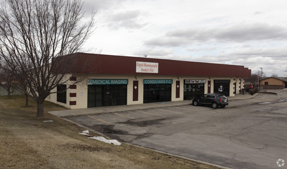 7910-7960 Harrison St, Ralston, NE for lease - Building Photo - Image 2 of 5