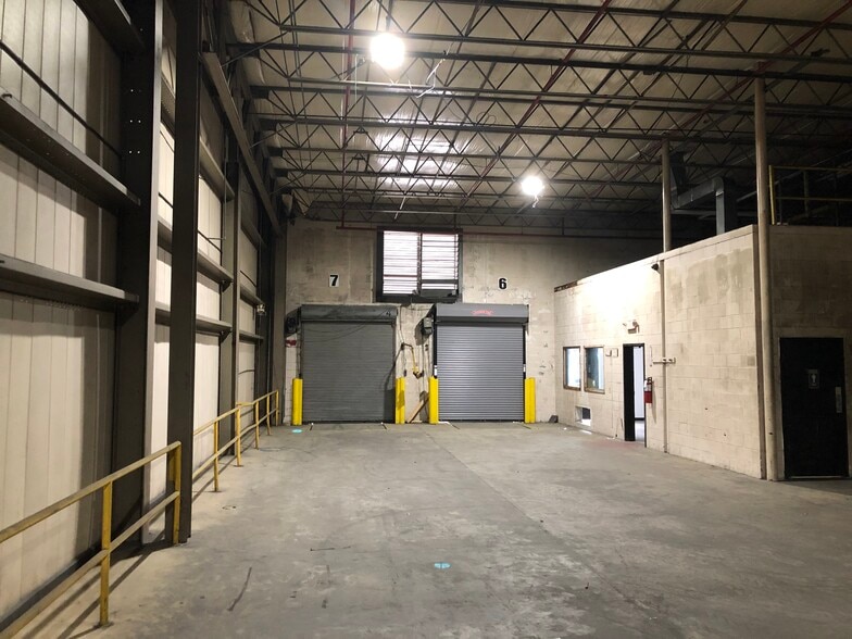 6555 Fain St, North Charleston, SC for lease - Interior Photo - Image 2 of 15