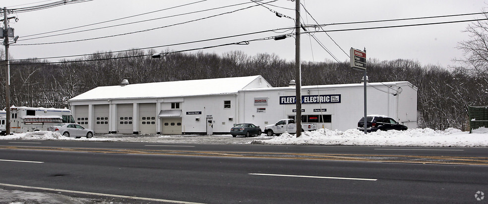 324 SW Cutoff, Worcester, MA for sale - Primary Photo - Image 1 of 1