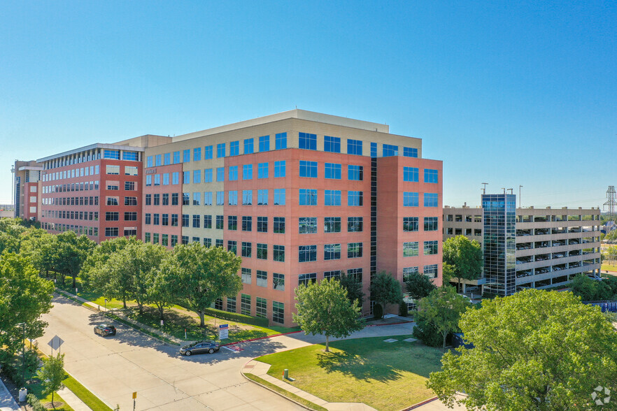 4716 Alliance Blvd, Plano, TX for lease - Building Photo - Image 3 of 5