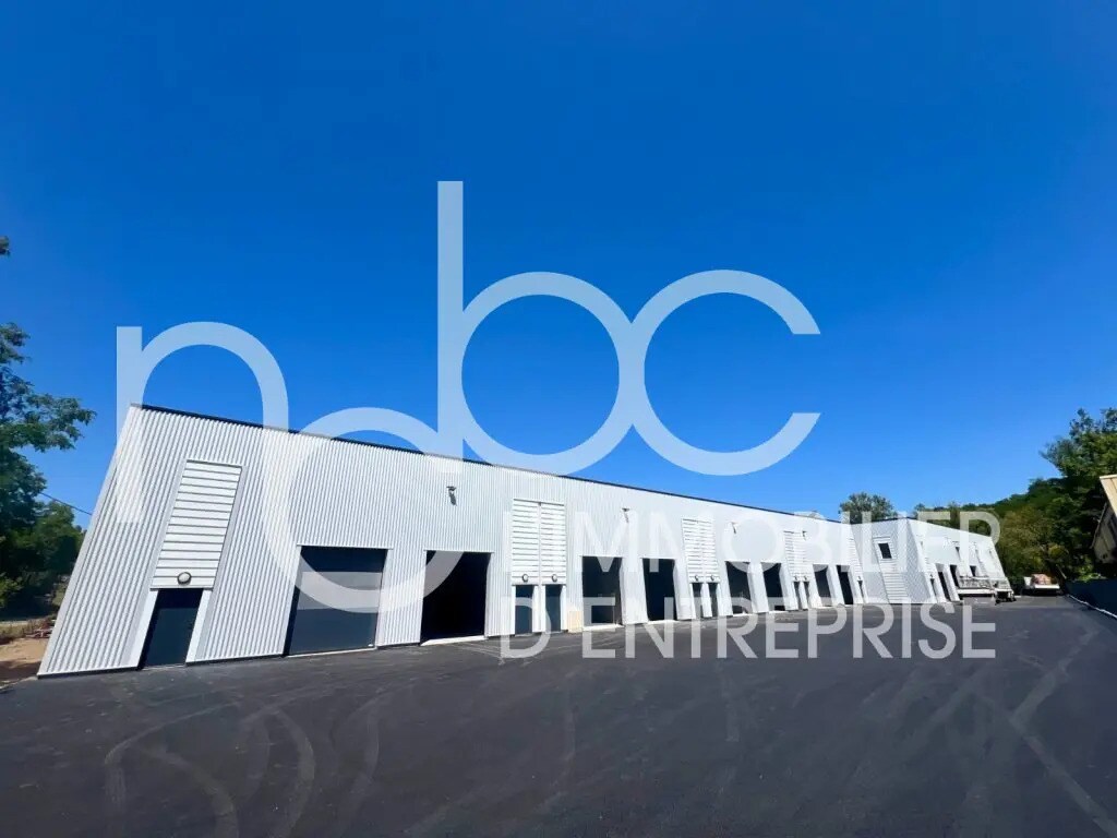 Flex in Saint-Germain-Nuelles for sale Building Photo- Image 1 of 9