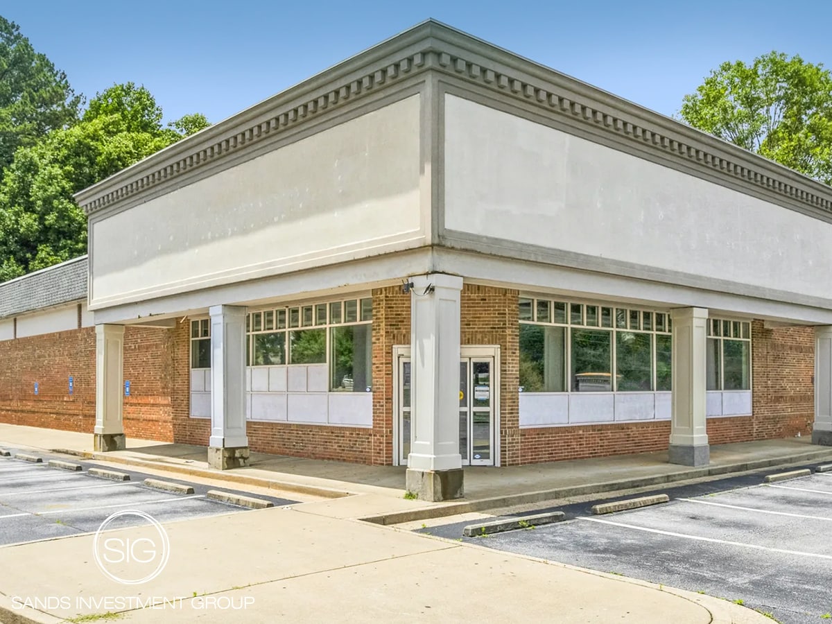 815 Beaver Ruin Rd NW, Lilburn, GA for sale Building Photo- Image 1 of 7