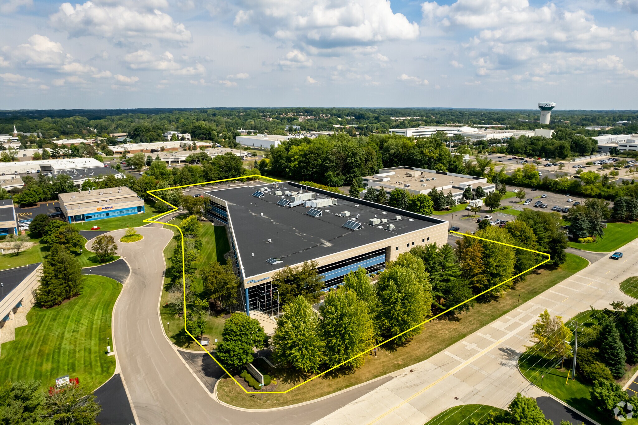 27000 Hills Tech Ct, Farmington Hills, MI 48331 Value Add Farmington