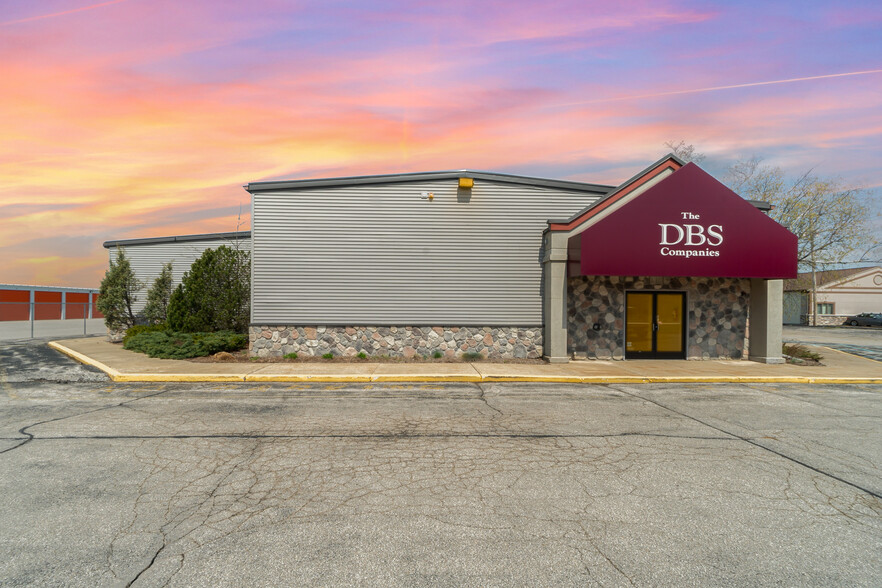 6006 Westside Saginaw Rd, Bay City, MI for sale - Building Photo - Image 1 of 31