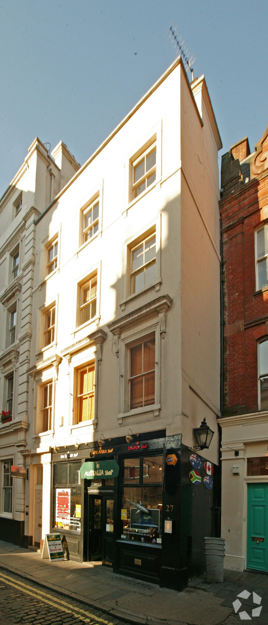 27 Maiden Ln, London for sale Primary Photo- Image 1 of 1