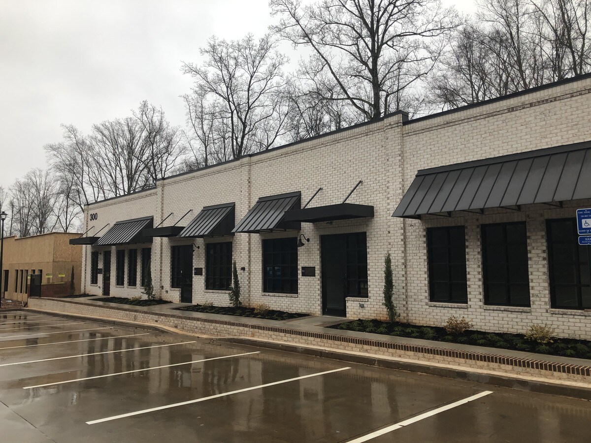 6110 McFarland Station Dr, Alpharetta, GA 30004