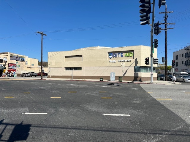 111 E Avenue 26, Los Angeles, CA for lease - Building Photo - Image 3 of 19