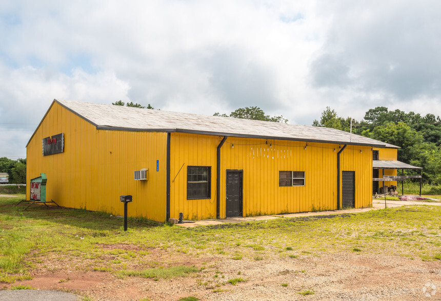 1054 Highway 19 N, Thomaston, GA for sale - Primary Photo - Image 1 of 1