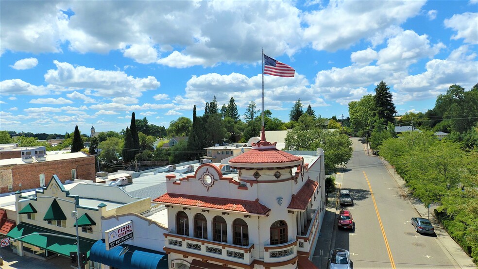 906-910 Lincoln Way, Auburn, CA for sale - Building Photo - Image 3 of 3