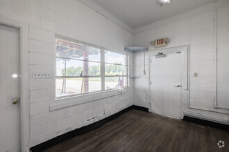 3501 Edwin Ave, Savannah, GA for lease Interior Photo- Image 1 of 5