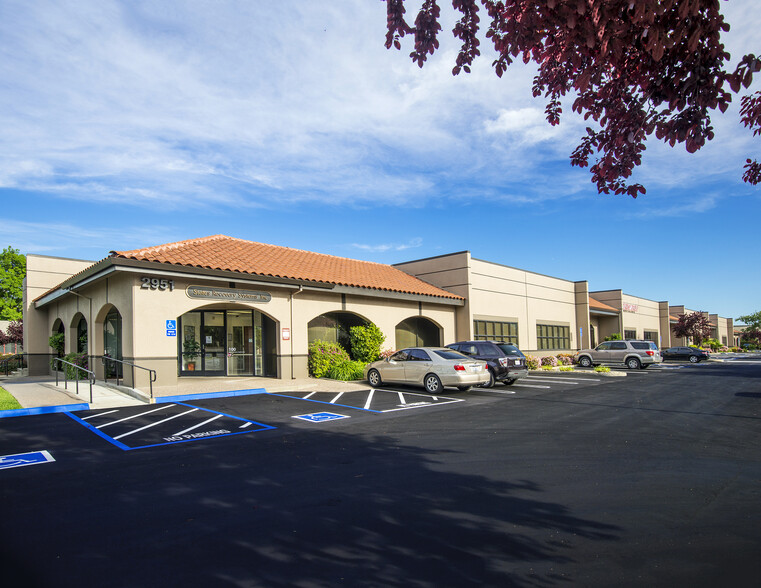 2901 Sunrise Blvd, Rancho Cordova, CA for lease - Building Photo - Image 2 of 20