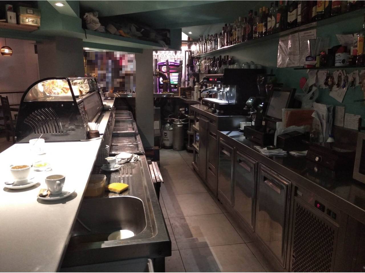 Retail in Barcelona, Barcelona for lease Interior Photo- Image 1 of 2