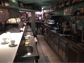 Retail in Barcelona, Barcelona for lease Interior Photo- Image 1 of 2