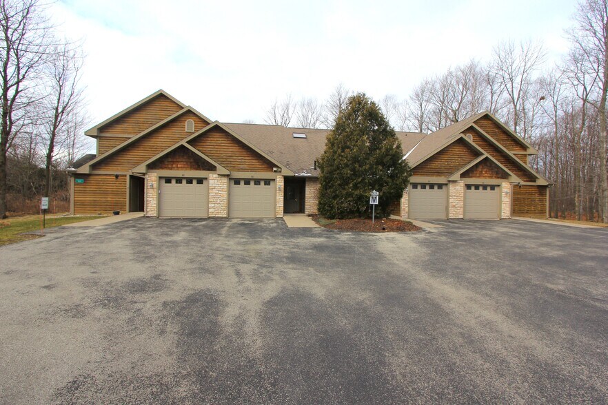 7619 Meadow Ridge Rd. Unit 50 Rd, Egg Harbor, WI 54209 7619 Meadow