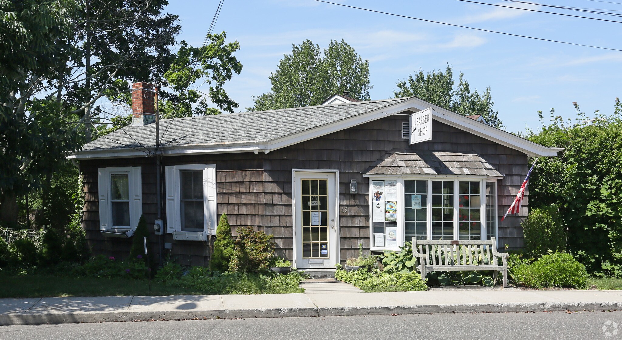 69 Mill Rd, Westhampton Beach, NY for sale Primary Photo- Image 1 of 1