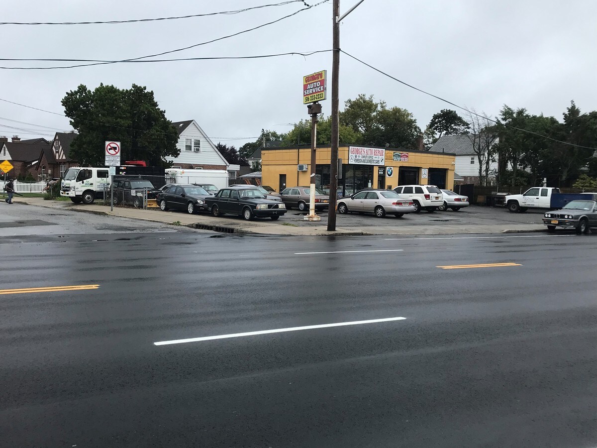 99 Franklin Ave, Franklin Square, NY 11010