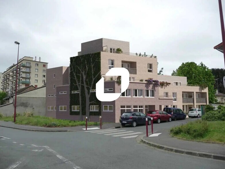Flex in Fresnes for sale - Building Photo - Image 1 of 10