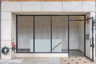 151 Green St, Brooklyn NY - Storefront Property