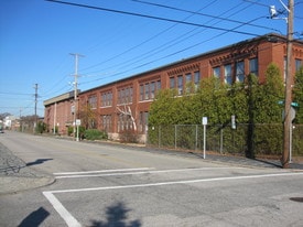 95 Grand Ave, Pawtucket RI - Warehouse