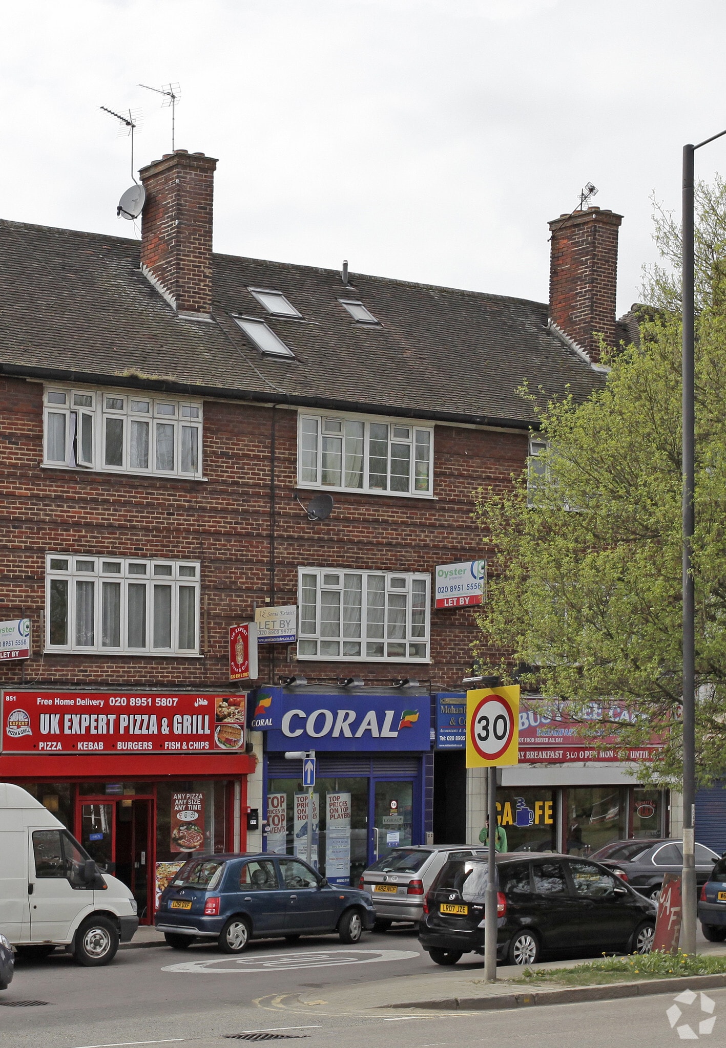 853 Honeypot Ln, Stanmore for sale Primary Photo- Image 1 of 1