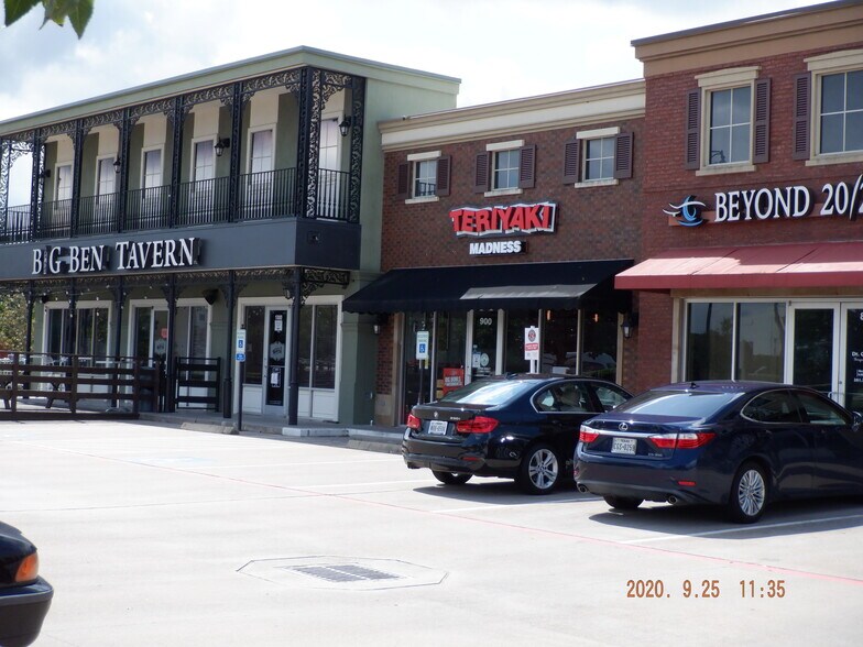 636 Highway 6, Sugar Land, TX for lease - Bonaventure Plaza exterior 1 - Image 1 of 6