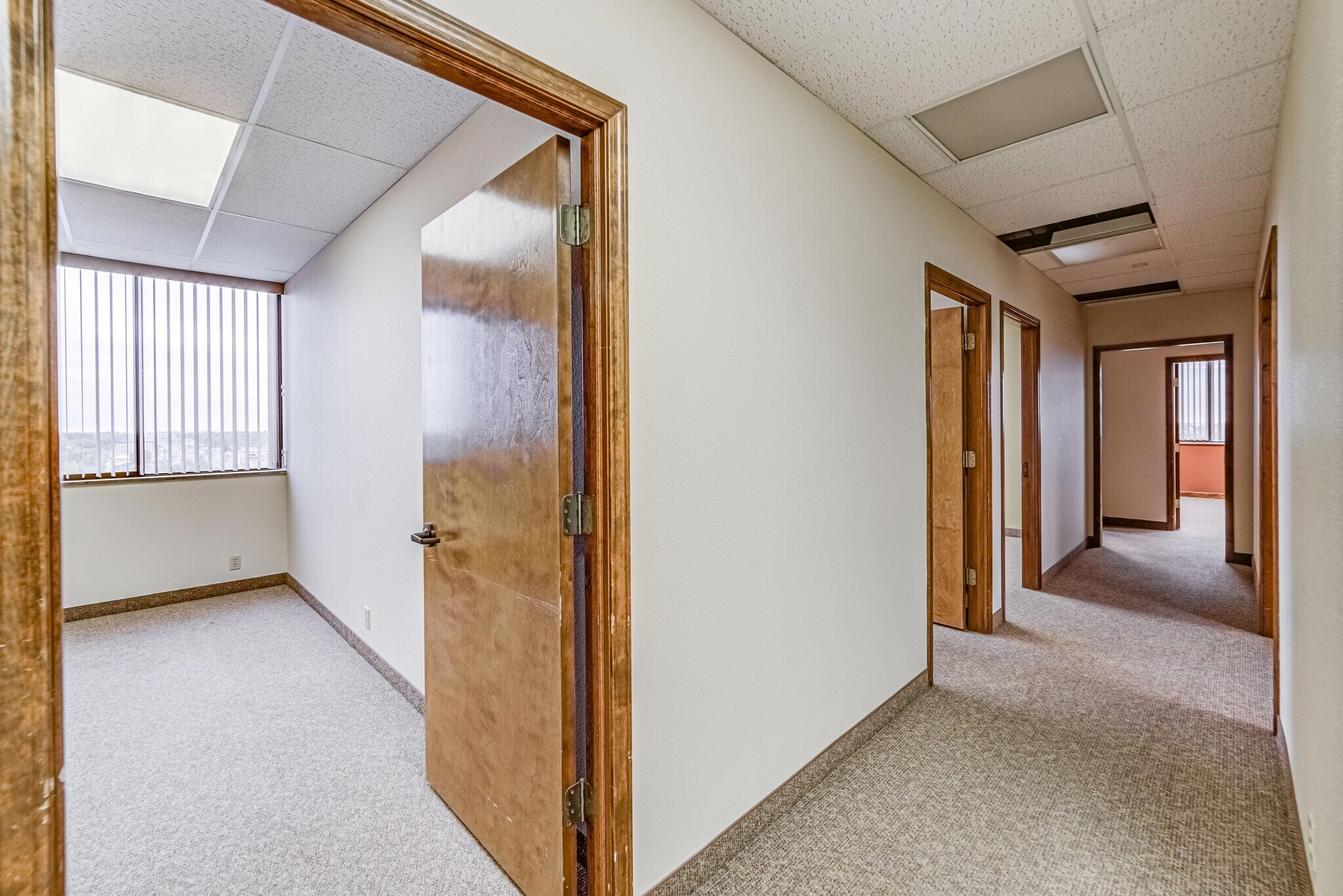 1736 E Sunshine St, Springfield, MO 65804 Plaza Towers