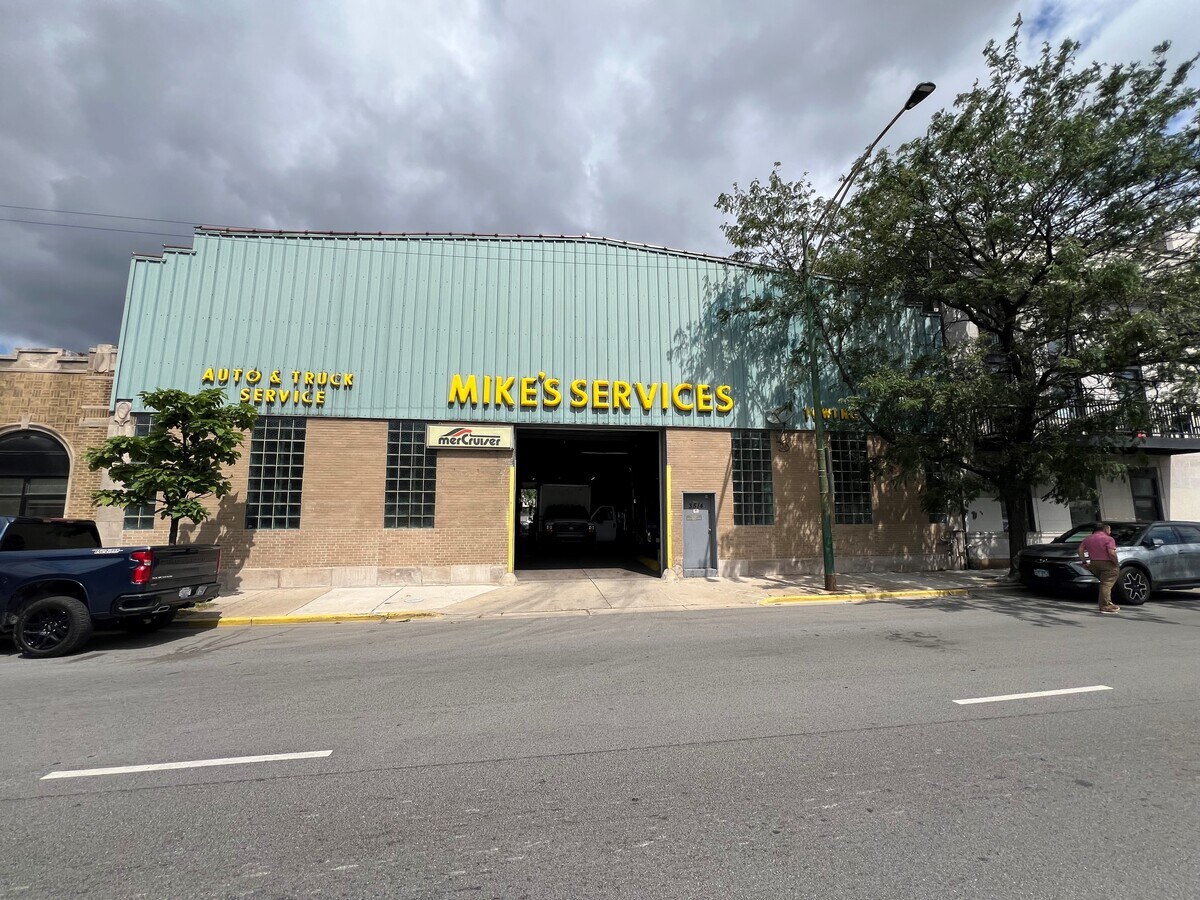 2135 W. 35th St., Chicago, IL 60609 Industrial for Sale