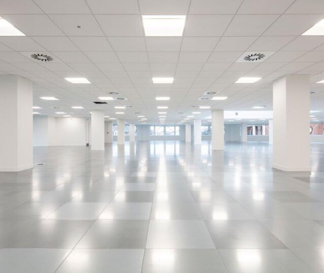 Wood St, Kingston Upon Thames for lease - Interior Photo - Image 2 of 7