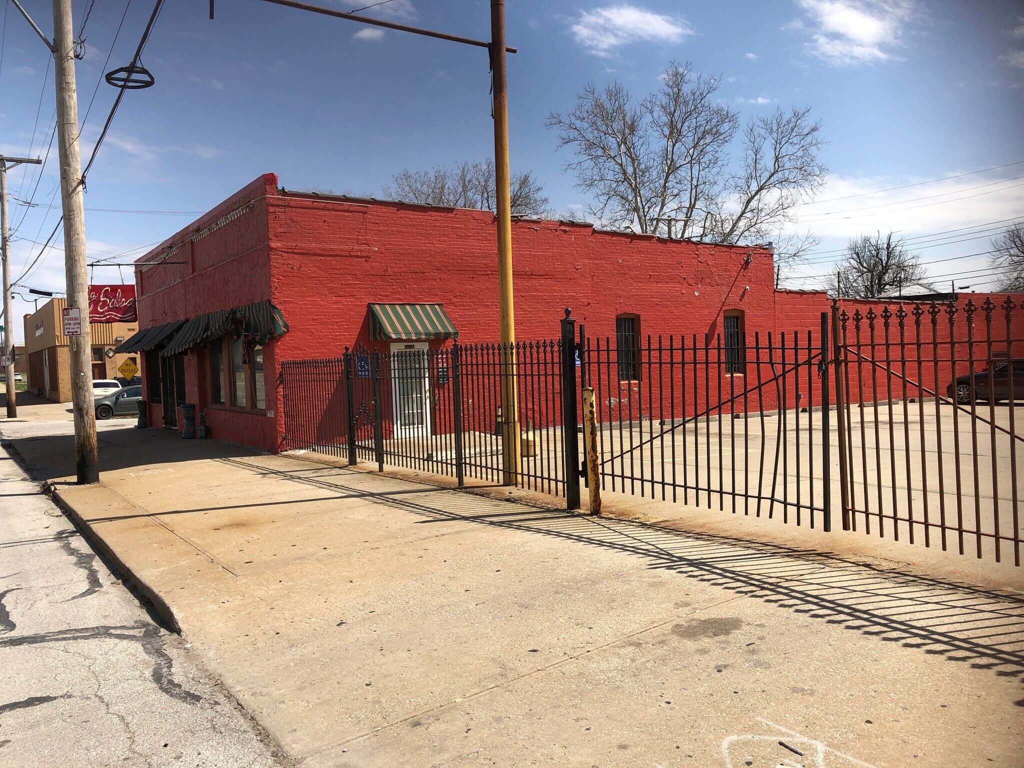 Truman Rd KCMO Kansas City, MO for Sale