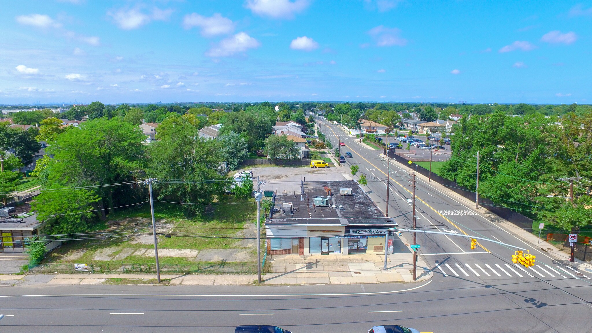 560 Peninsula Blvd, Cedarhurst, NY for sale Building Photo- Image 1 of 1