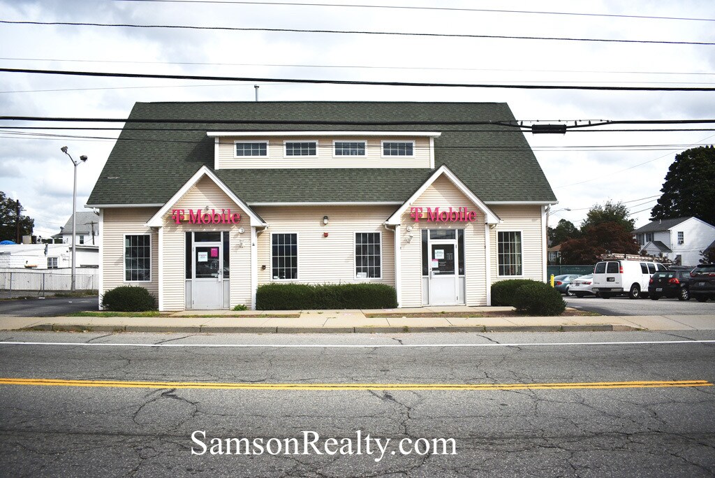 653 Killingly St, Johnston, RI for sale Building Photo- Image 1 of 1