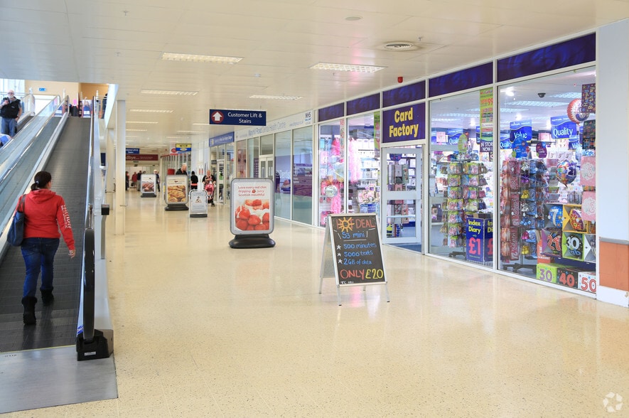 Maryhill Rd, Glasgow for lease - Interior Photo - Image 3 of 10