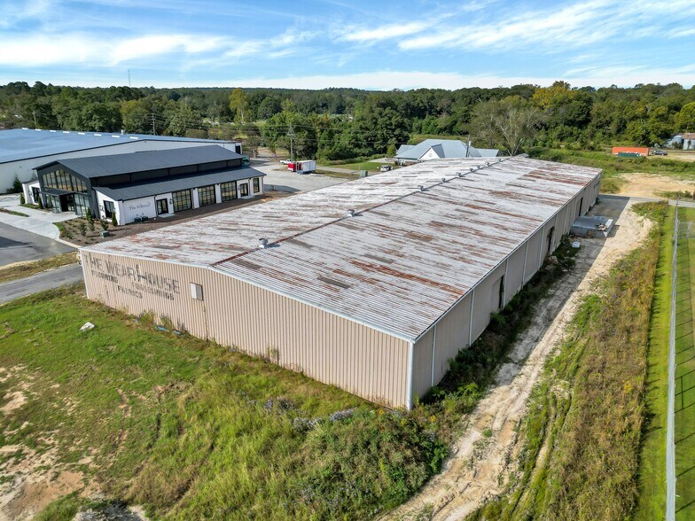 40 W Cherry St, Statesboro, GA for lease - Building Photo - Image 1 of 5