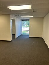 500 E Arapaho Rd, Richardson, TX for lease Building Photo- Image 2 of 2