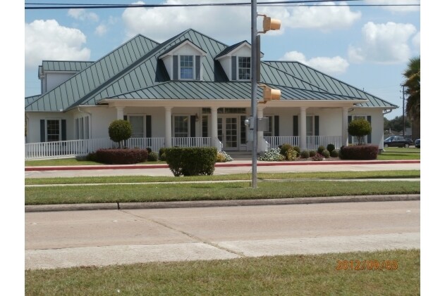 4601 Center St, Deer Park, TX for sale Primary Photo- Image 1 of 1