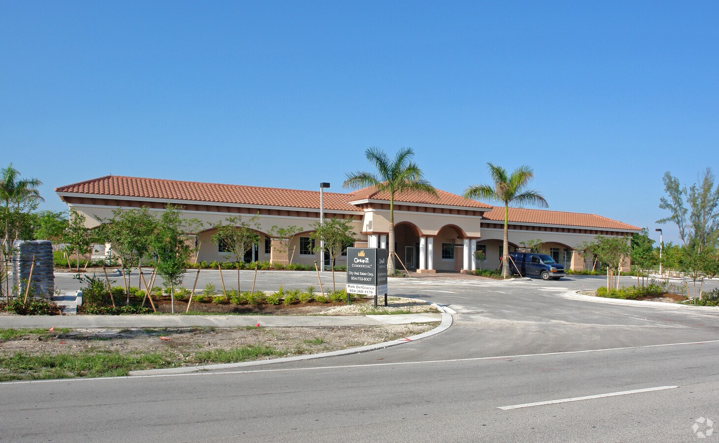 8880 Royal Palm Blvd, Coral Springs, FL 33065