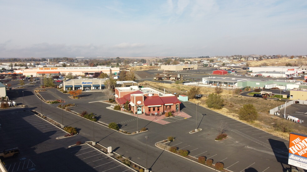 1619 N 1st St, Hermiston, OR for sale - Primary Photo - Image 2 of 9